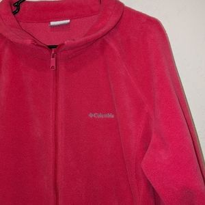 2x Women's Columbia jacket